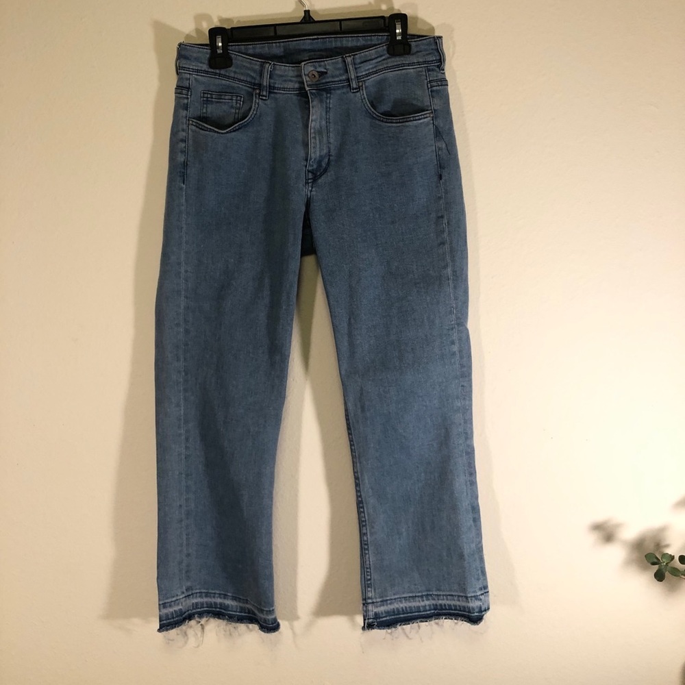 Wide leg, rough hem jeans
